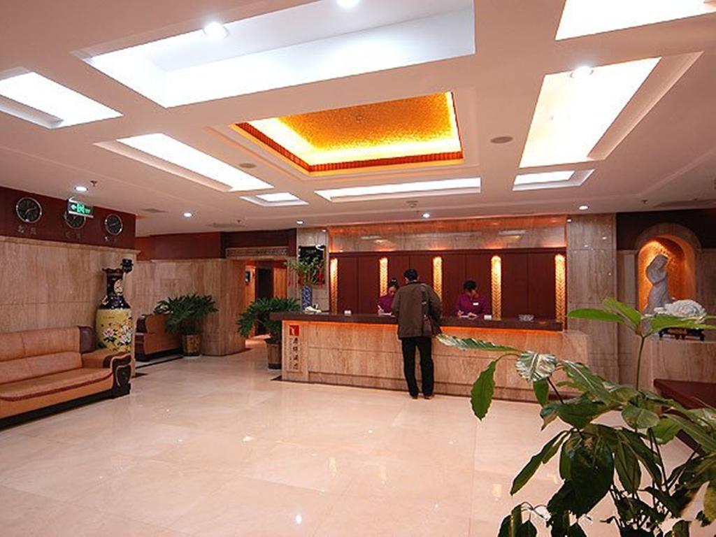 Tangyin Hotel 大连 内观 照片